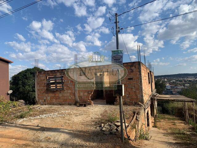 #206 - Casa para Venda em Juatuba - MG - 2