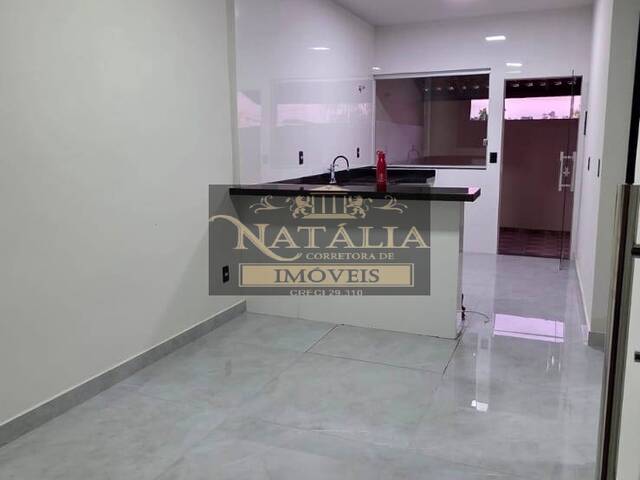 #428 - Casa para Venda em Mateus Leme - MG - 2